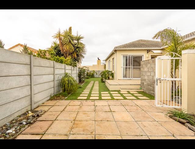 3 BEDROOM FREESTANDING SOLD IN SUNNINGDALE